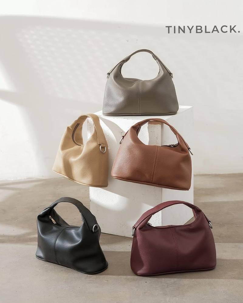 Instagram/tinyblack.id